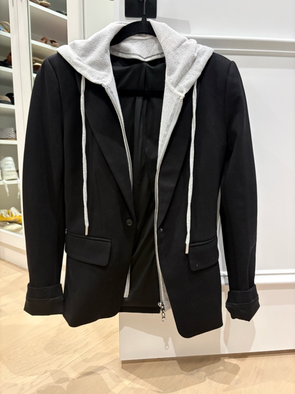 Women’s Central Park West black Dickey blazer with removable hood size XS